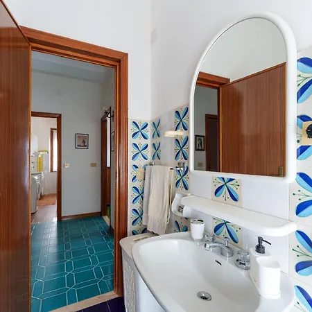 Casa Isa A 100mt Dal Mare *